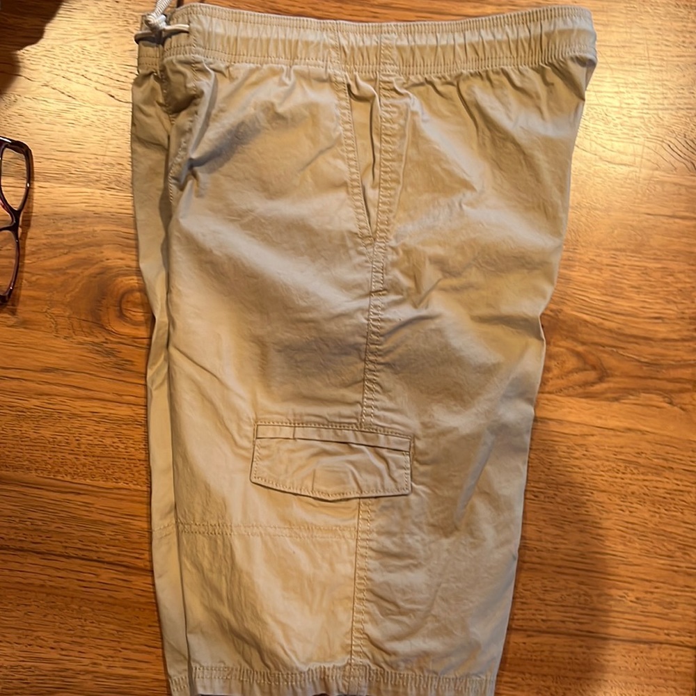 Arizona Jean Company shorts. Boys size XL 18/20. Like new